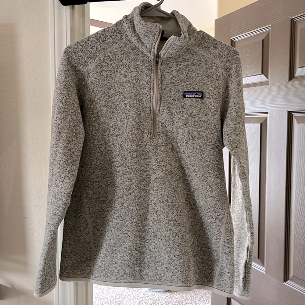 Patagonia quarter zip pullover